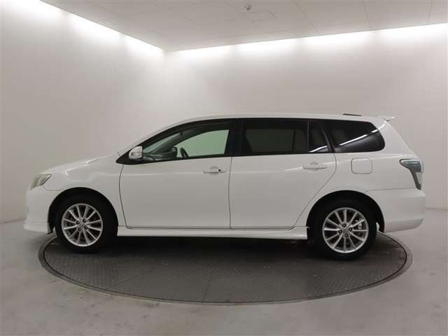 カローラフィールダー1.5 X エアロツアラー