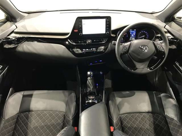 C-HRハイブリッド 1.8 G モード ネロ セーフティ プラスIII