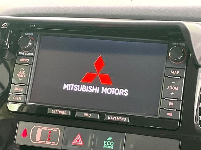 アウトランダーPHEV2.0 G ナビパッケージ 4WD