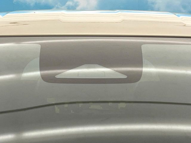 フリード1.5 e:HEV クロスター