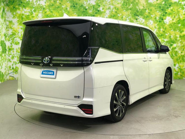 ヴォクシー1.8 ハイブリッド S-Z