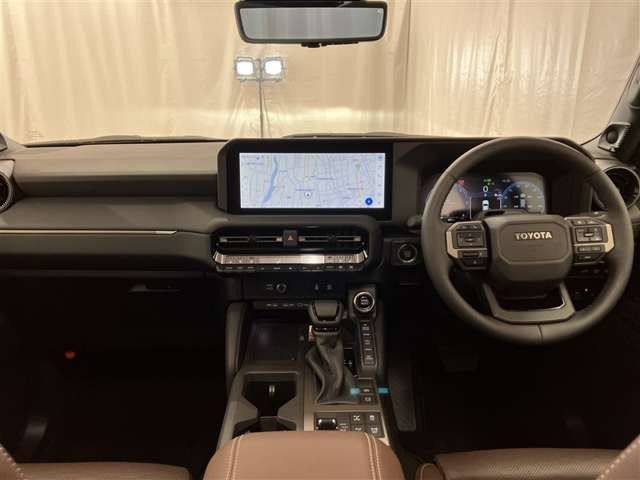 ランドクルーザー2502.8 ZX ディーゼル 4WD