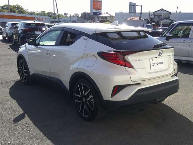 C-HRハイブリッド 1.8 S GR スポーツ