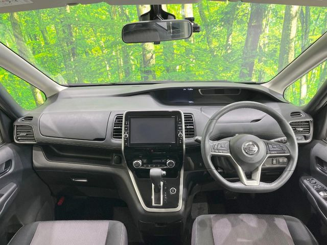 セレナ2.0 ハイウェイスター Vセレクション