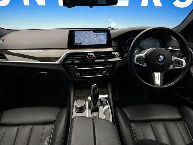 5シリーズセダン530i Mスポーツ