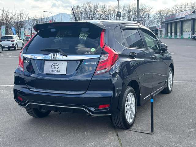 フィット1.5 ハイブリッド S ホンダセンシング 4WD