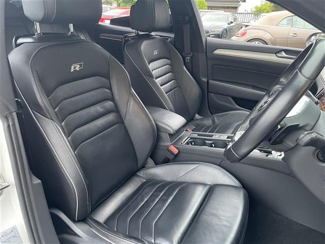 アルテオンTSI 4モーション Rライン アドバンス 4WD