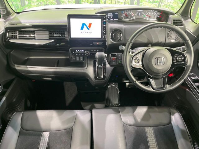 N-BOXカスタムL ターボ