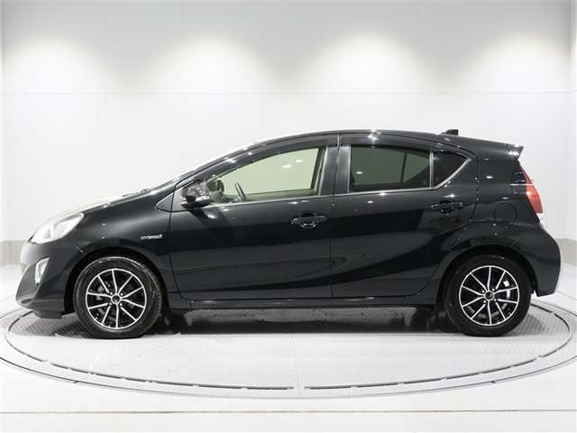 アクア1.5 G ブラックソフトレザーセレクション