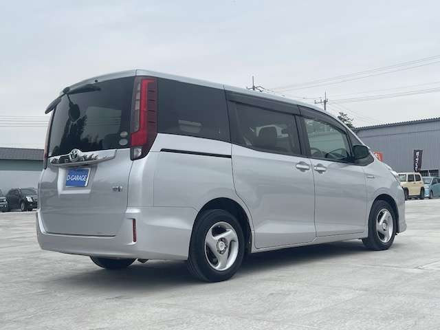 ノア1.8 ハイブリッド G