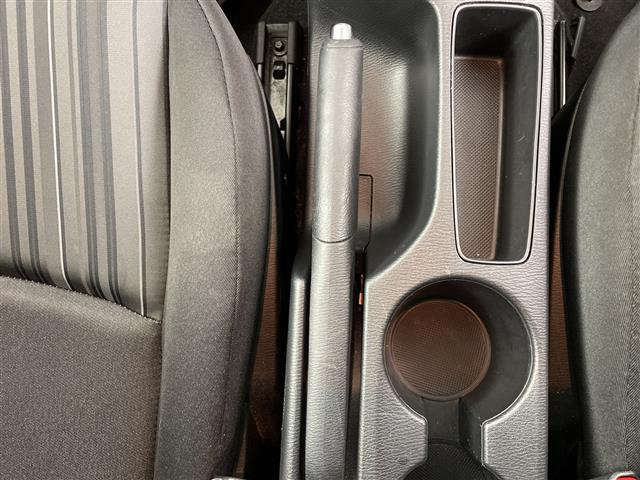 デミオ1.5 15C 4WD