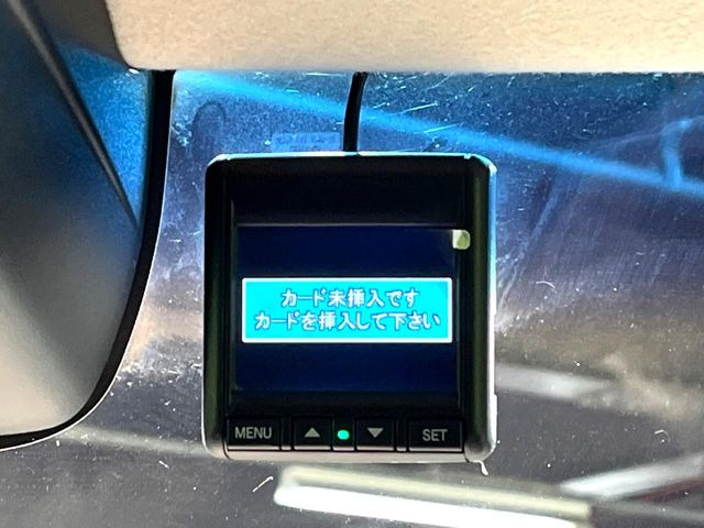 �y�h���C�u���R�[�_�[�z�h���C�u���R�[�_�[����!���s���͂������A������^�]�⎖�̂ɑ��������ہA�f���ŋL�^���A����̃��X�N�ɔ����܂��B���L�^�pSD�J�[�h�͂��q�l�����g�ł��������������K�v������܂��B