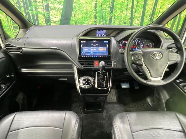 ヴォクシー2.0 ZS 煌II