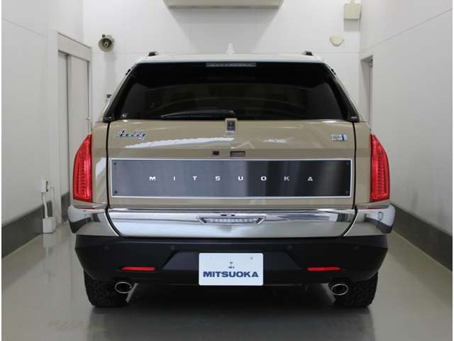 バディ2.5 ハイブリッド DX E-Four 4WD