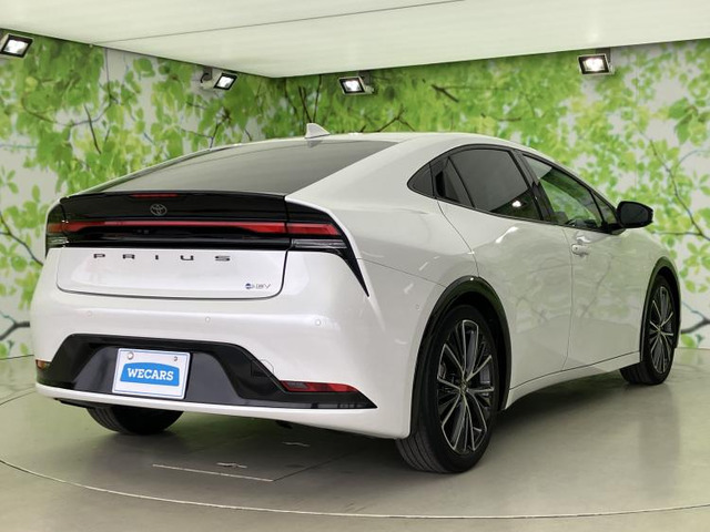 プリウス2.0 Z