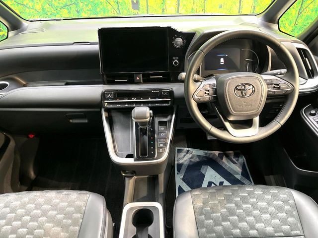 ヴォクシー1.8 ハイブリッド S-Z