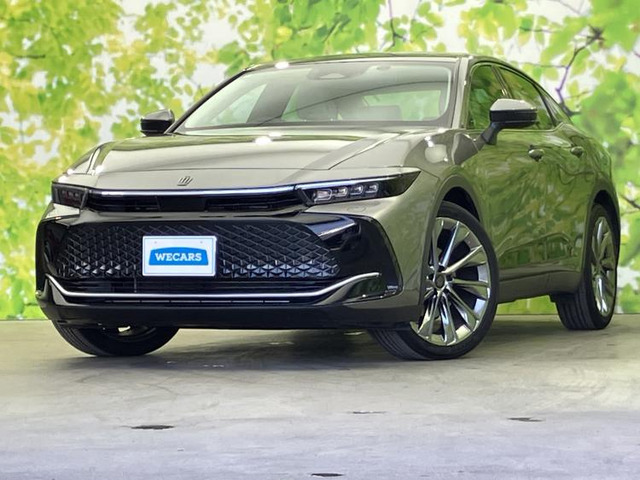 クラウンクロスオーバー2.5 G アドバンスト レザー パッケージ E-Four 4WD