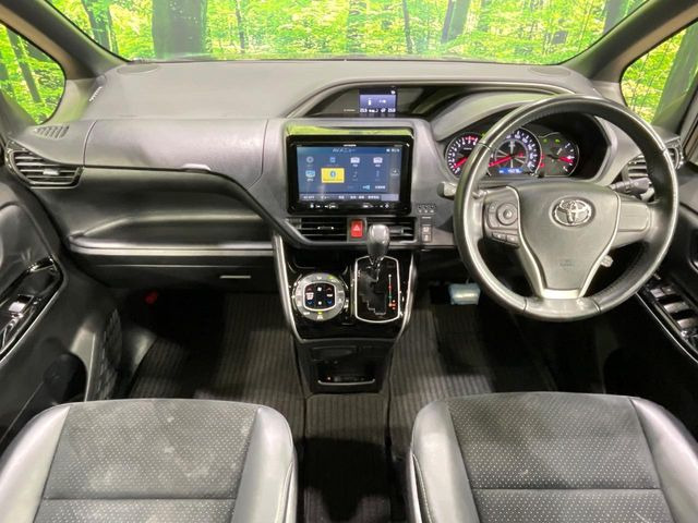 ヴォクシー2.0 ZS 煌III