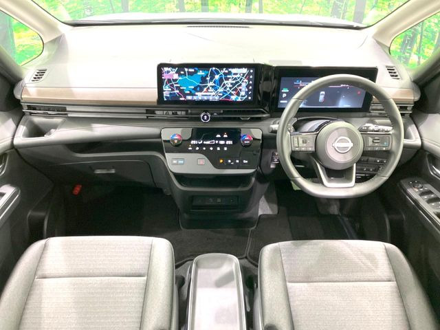 セレナ1.4 e-POWER ハイウェイスターV