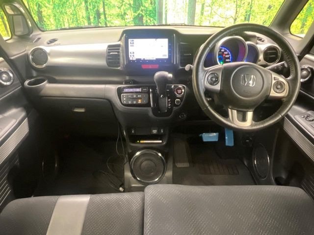 N-BOXスラッシュX