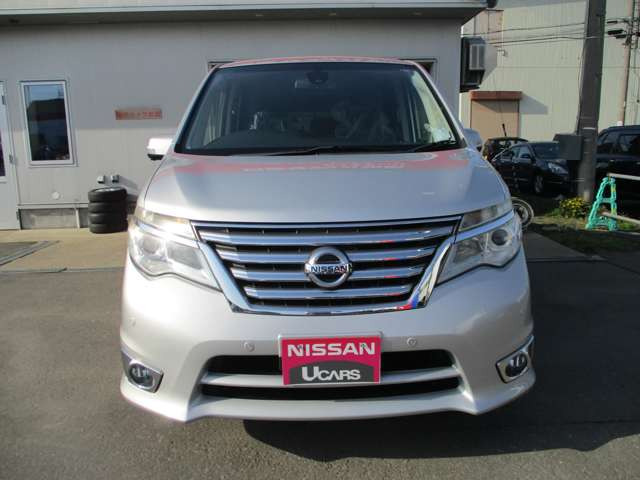 セレナ2.0 ハイウェイスター アドバンスドセーフティパッケージ 4WD