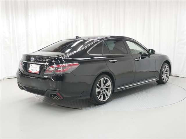 クラウンハイブリッド 2.5 RS アドバンス Four 4WD