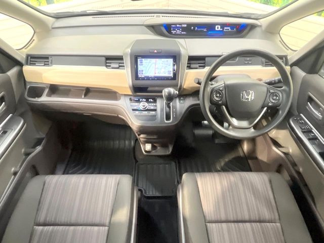 フリード1.5 G ホンダセンシング