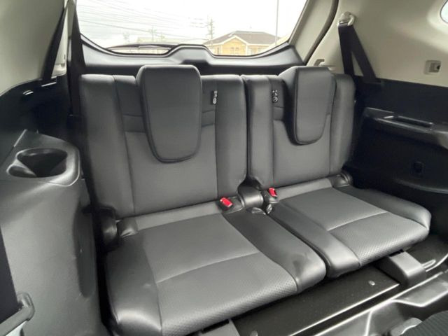 3��ڃV�[�g�͂�������ԗǍD����l�ł��������ƍ����Ē����܂��̂ŁA��l���ł̂��o���������N���N�ł��􂲉Ƒ��ŁA�C�̒m�ꂽ���ԂŁA�h���C�u�ɍs���̂��y���݂ł��ˁ�