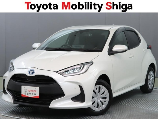 ヤリス1.5 ハイブリッド G E-Four 4WD
