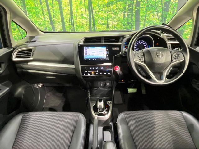 フィット1.5 ハイブリッド L ホンダセンシング