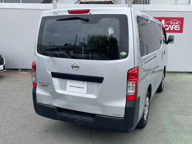 NV350キャラバン2.5 DX ロング ディーゼル 4WD