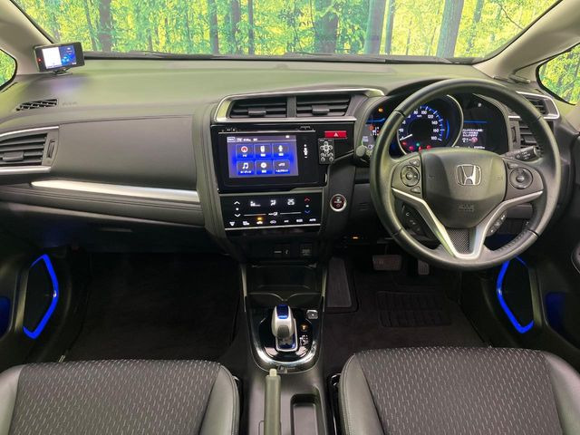 フィット1.5 ハイブリッド Lパッケージ