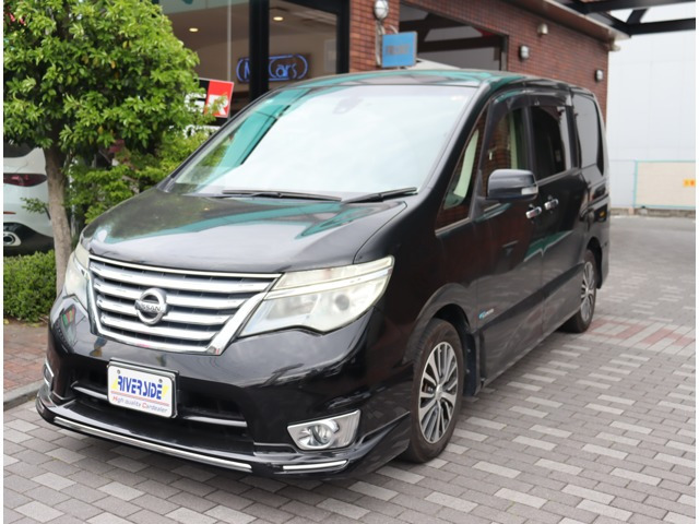 セレナ2.0 ハイウェイスター Vセレクション+Safety S-HYBRID