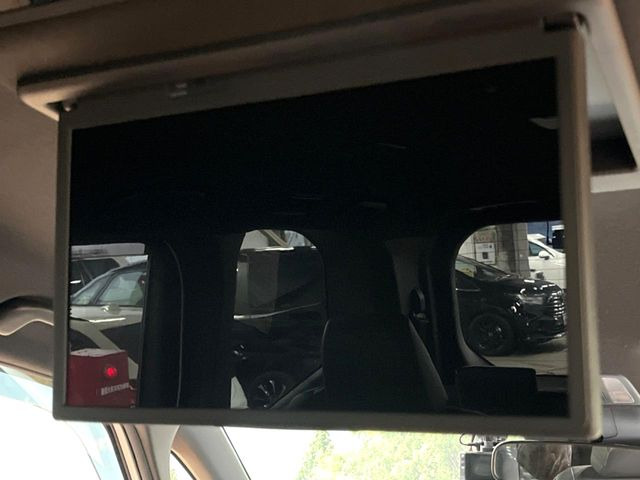 ヴォクシー1.8 ハイブリッド S-Z