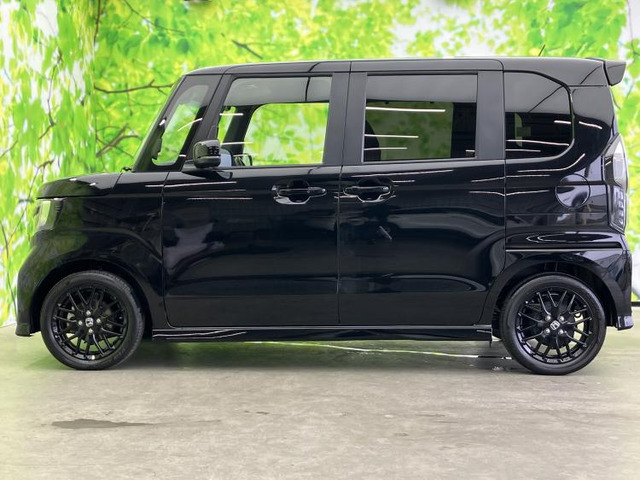 N-BOXカスタムL ターボ スタイルプラス ブラック