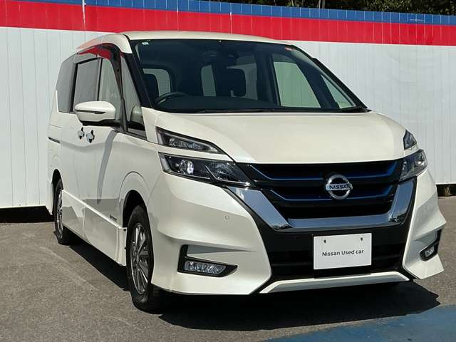 セレナ1.2 e-POWER ハイウェイスターV