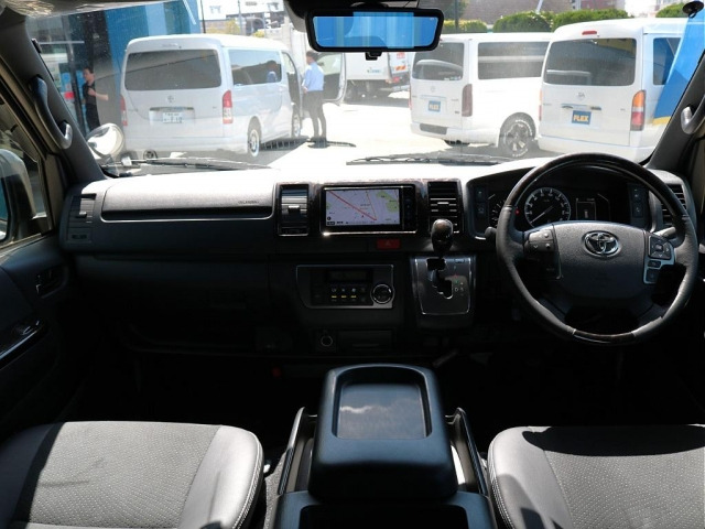 ハイエースバン2.8 スーパーGL ダークプライムII ロング ディーゼル 4WD