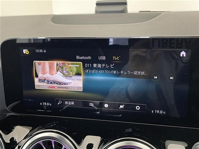 GLAクラスGLA200d 4マチック AMGライン 4WD