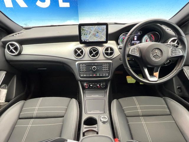 GLAクラスGLA250 4マチック 4WD