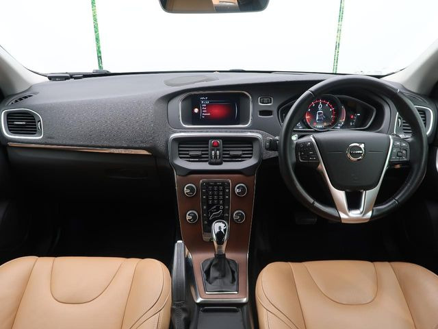 V40クロスカントリーT5 AWD サマム 4WD