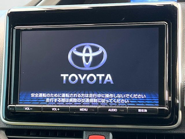 ヴォクシー1.8 ハイブリッド ZS 煌