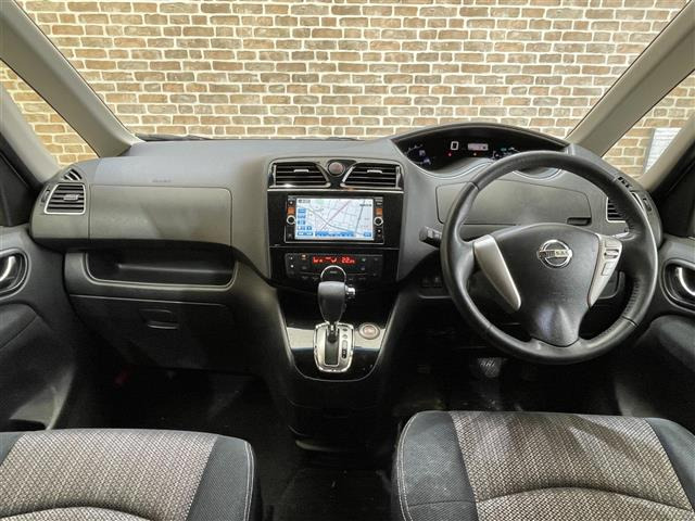 セレナ2.0 ハイウェイスター