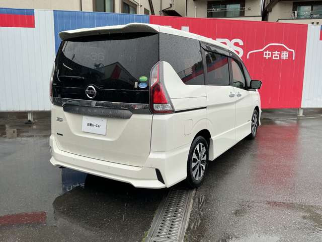 セレナ2.0 ハイウェイスター VセレクションII