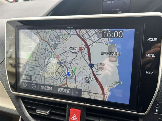 ノア1.8 ハイブリッド Si W×B II