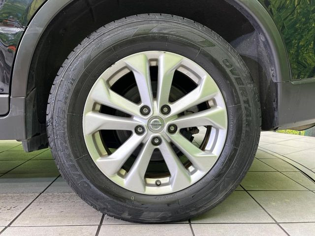 �y����17�C���`�A���~�z�C�[���z�O�ςɃ}�b�`���������A���~�z�C�[���𑕒����Ă���܂��B�e��ЊO�A���~�z�C�[����A�X�^�b�h���X�^�C�����戵�����Ă���܂��B���񂲑��k����������