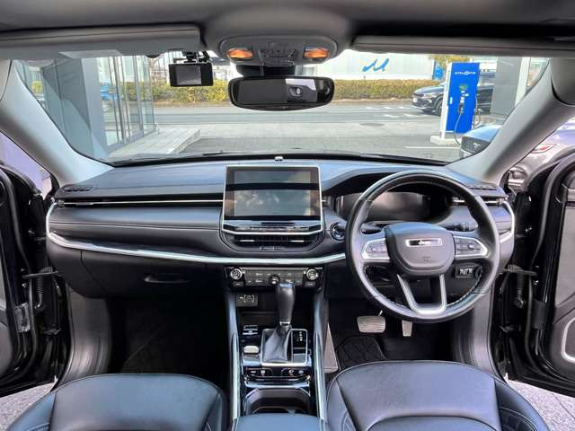 コマンダー2.0 リミテッド ディーゼル 4WD
