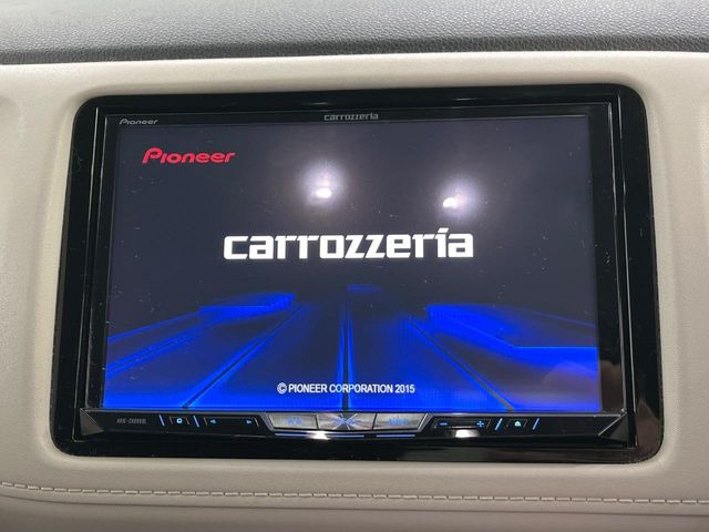 �y8�^�i�r�Q�[�V�����z�ړI�n�܂ł�������ē����Ă����g���₷���i�r�BBluetooth�ڑ�����΂������̃X�}�z��MP3�v���C���[�̉��y���Đ��\!�����̉^�]������Ɋy�����Ȃ�܂�!!