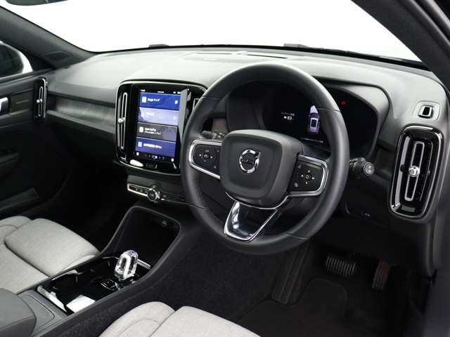 XC40リチャージアルティメット ツインモーター 4WD