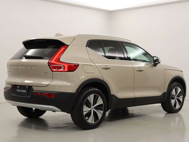 XC40B3