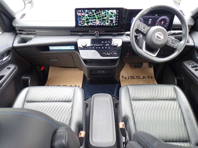 セレナ1.4 e-POWER AUTECH